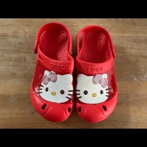 Hello Kitty Crocs